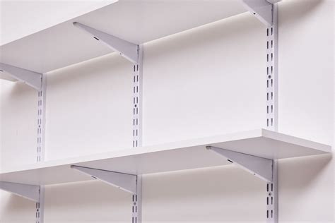 wall shelves with brackets installation